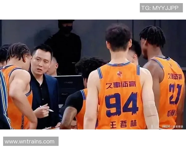 卢伟谈球队目标：争四为主力争队史第二冠仍是长远计划